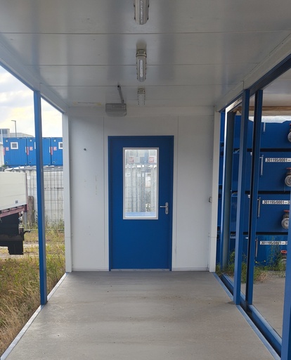 [301395/0041] Gangcontainer, 4,88; h = 2,8 m, ohne Paneele, mit Tür, blau RAL 5010