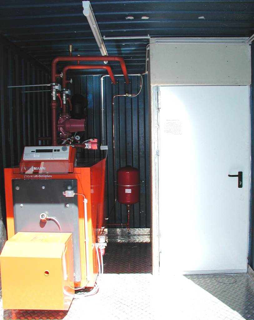Thermische Vorspannanlage, Heizöl, 105 kW, Viessmann, als Einbau in Container