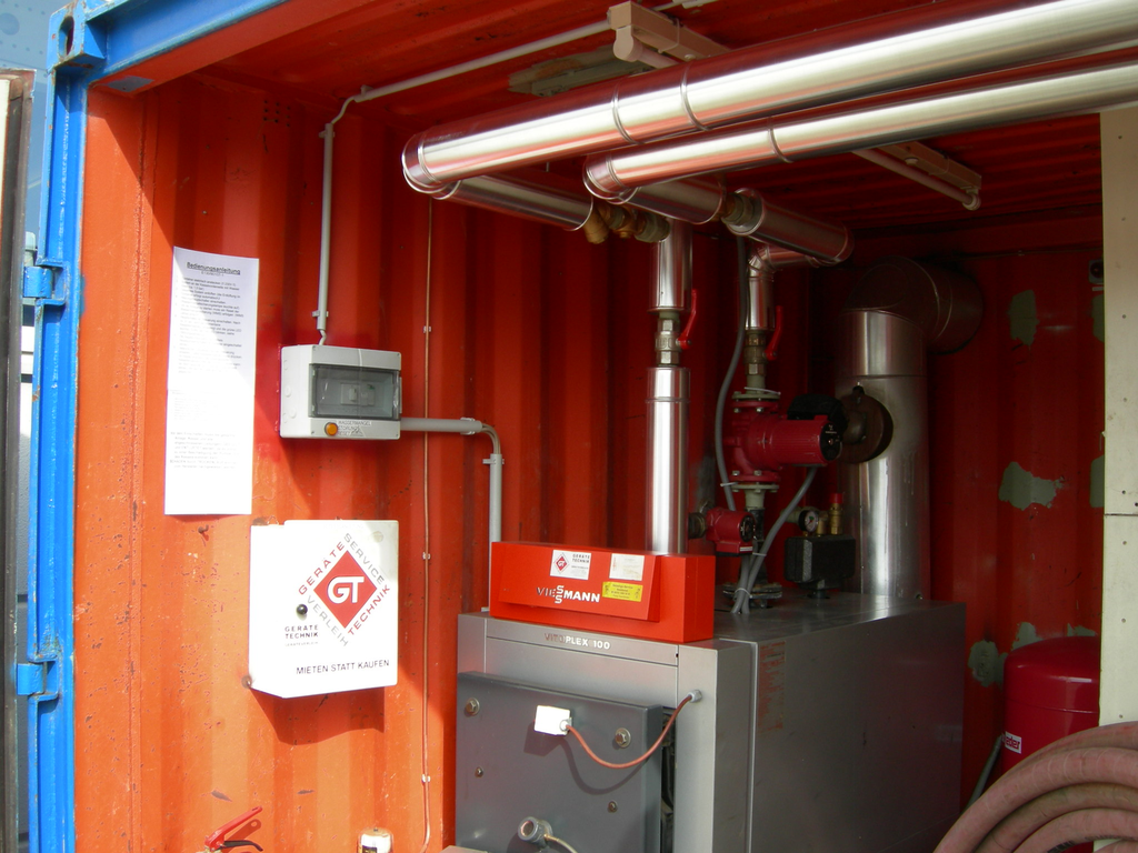 Thermische Vorspannanlage, Heizöl, 105 kW, Viessmann, als Einbau in Container