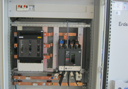 [341114/0002] Erdschluss-Überwachungskasten, 400 V / 400 A, in Baustromverteilergehäuse